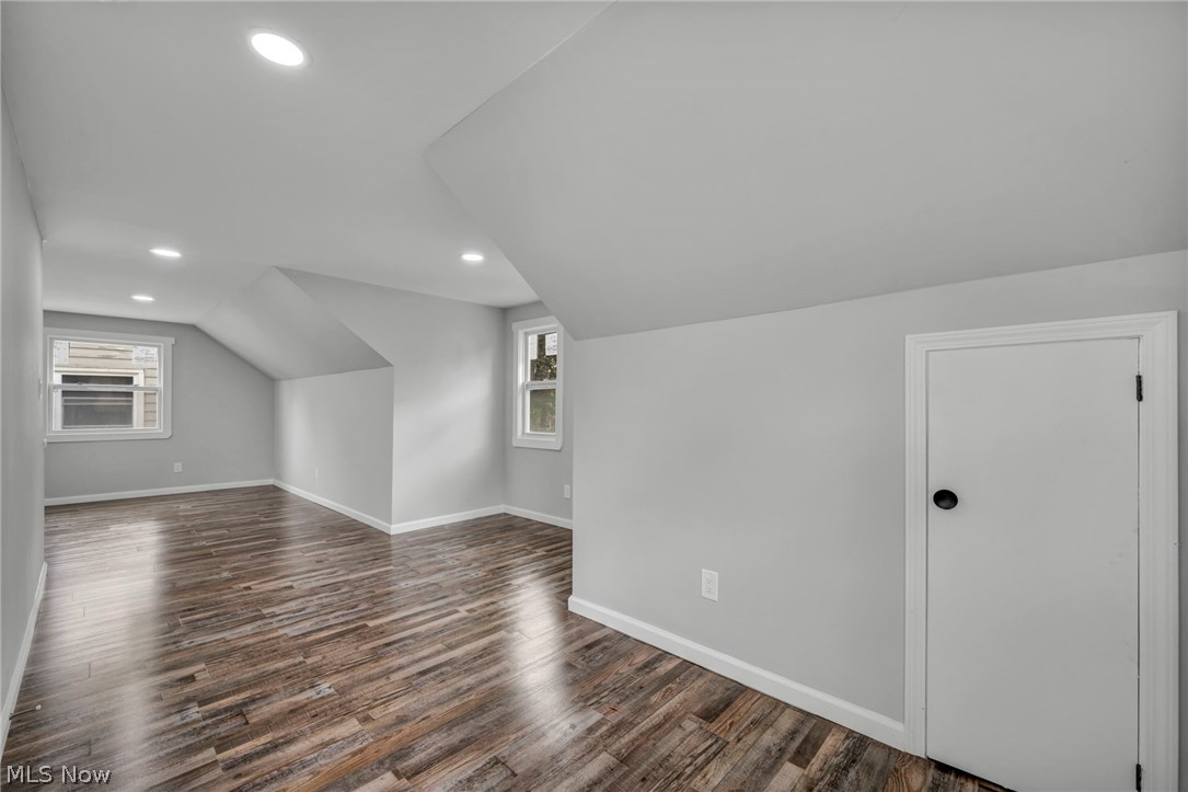 Knickerbocker - Residential