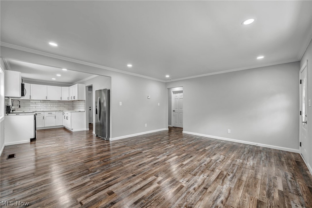 Knickerbocker - Residential