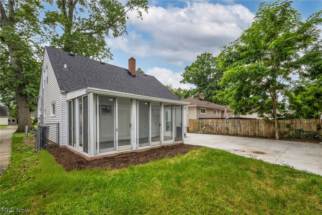 Knickerbocker - Residential