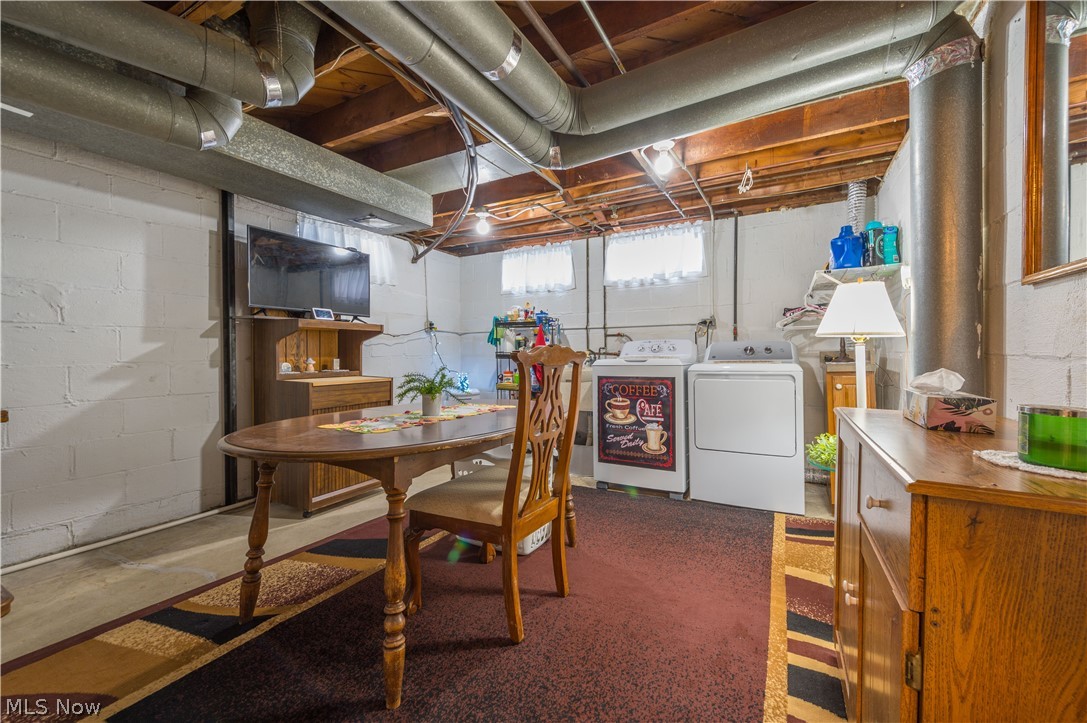 Howard Homes Sub - Residential