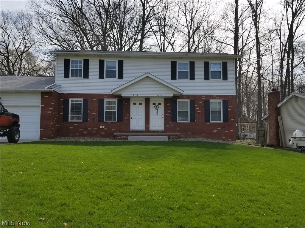 Woodview Manor - Residential Lease