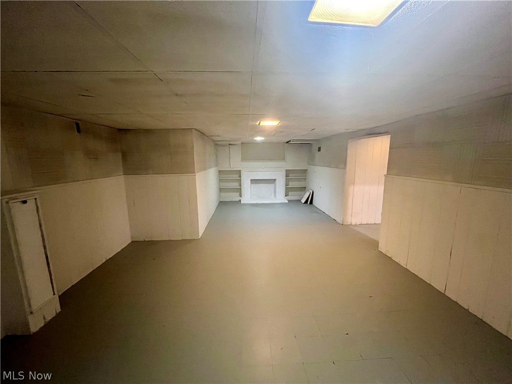 Crawford Realty Cos Maple Heights - Residential