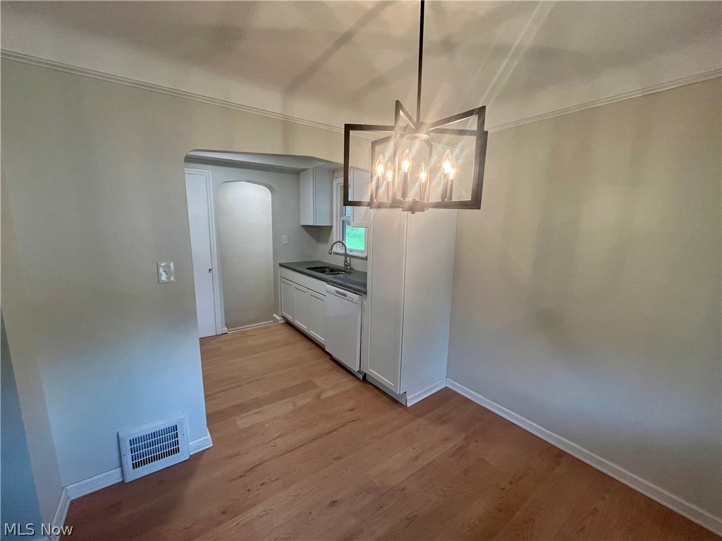 Crawford Realty Cos Maple Heights - Residential