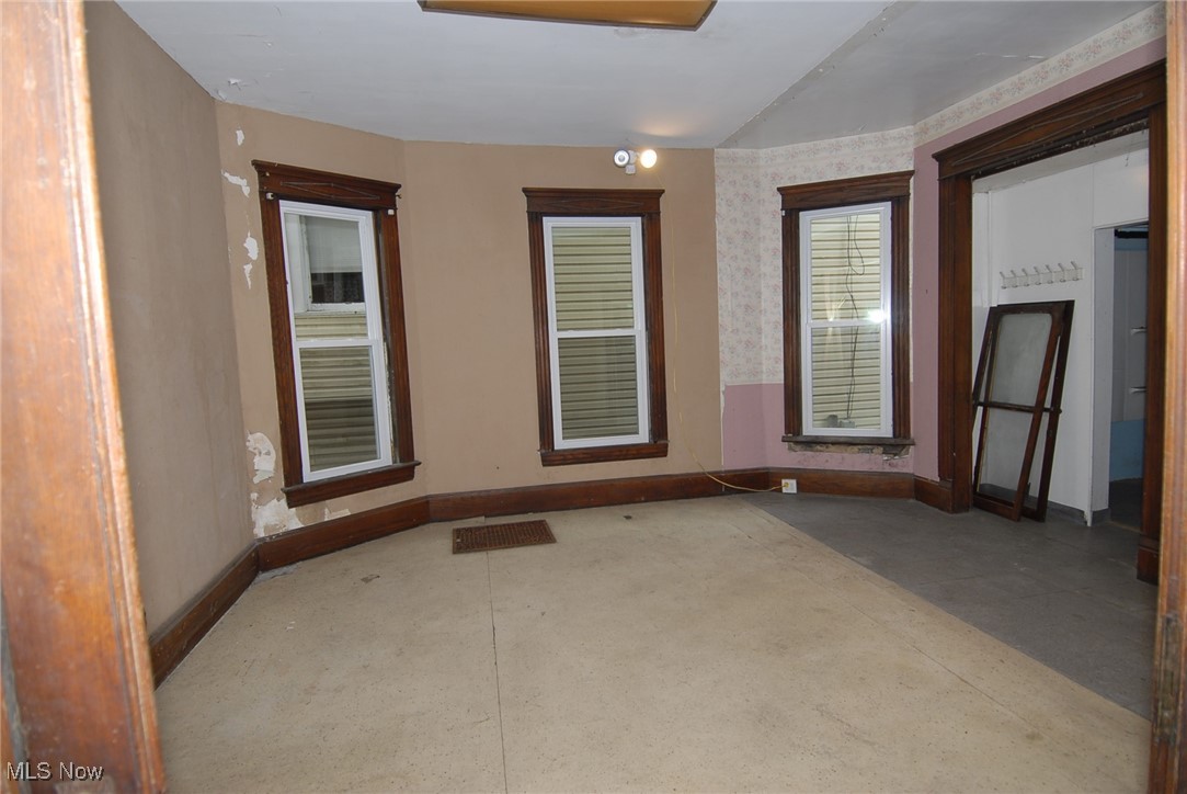City/Zanesville - Residential