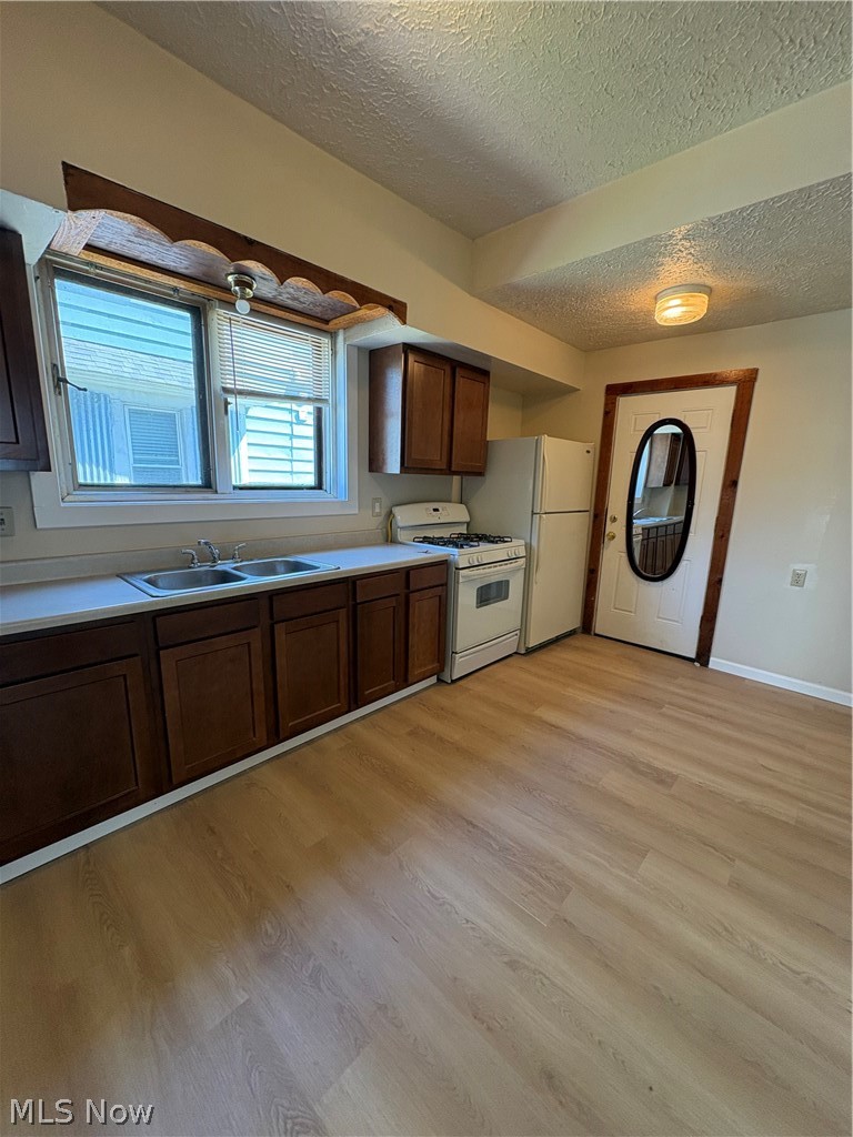 Ledge - Residential