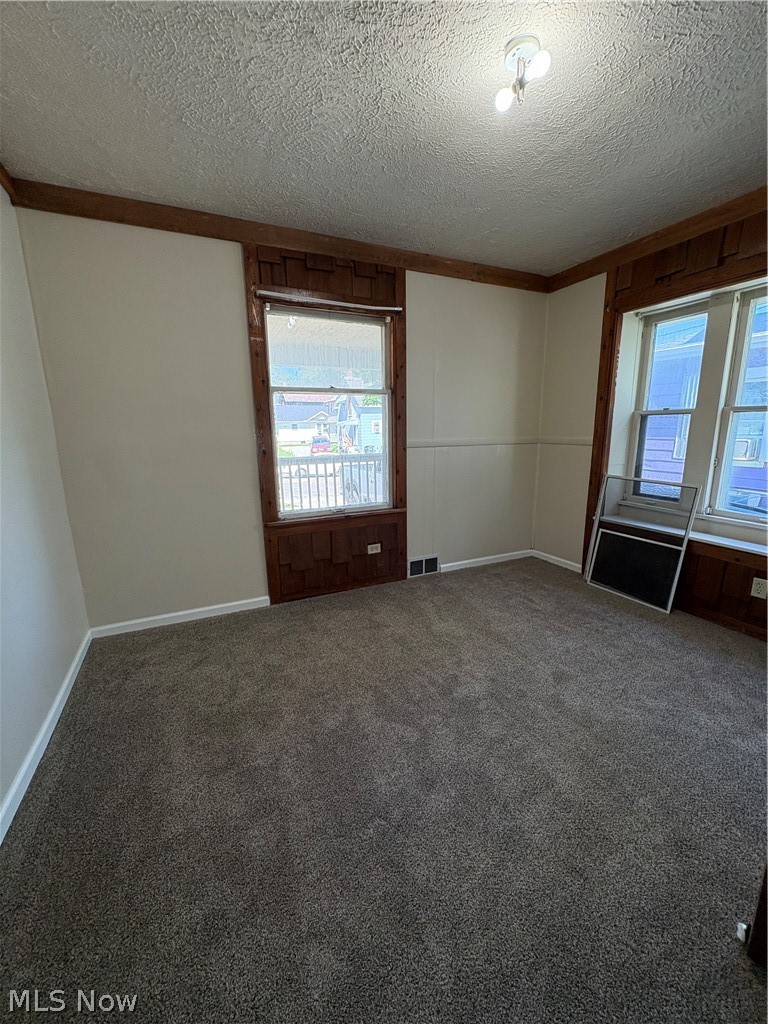 Ledge - Residential