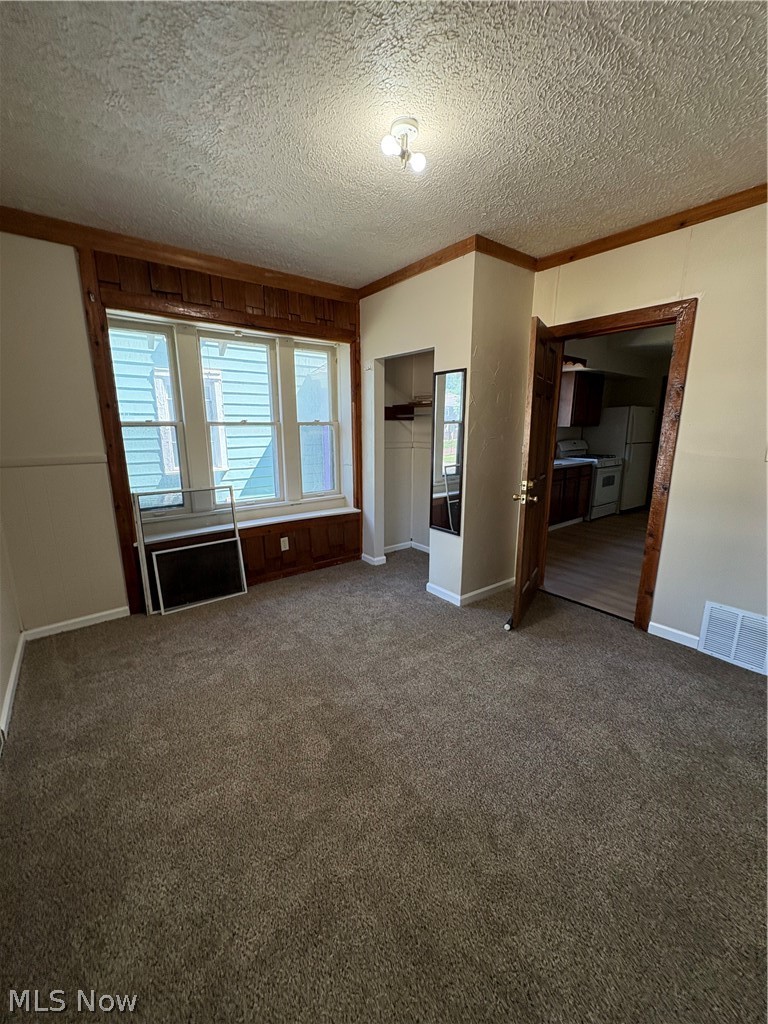 Ledge - Residential