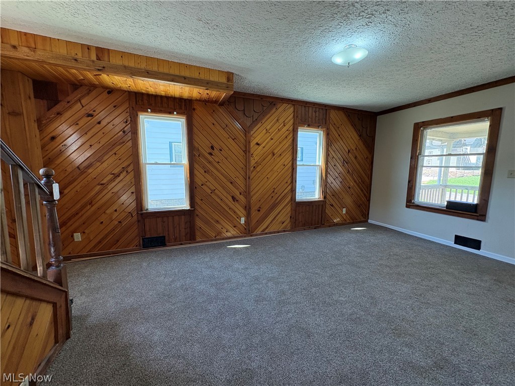 Ledge - Residential