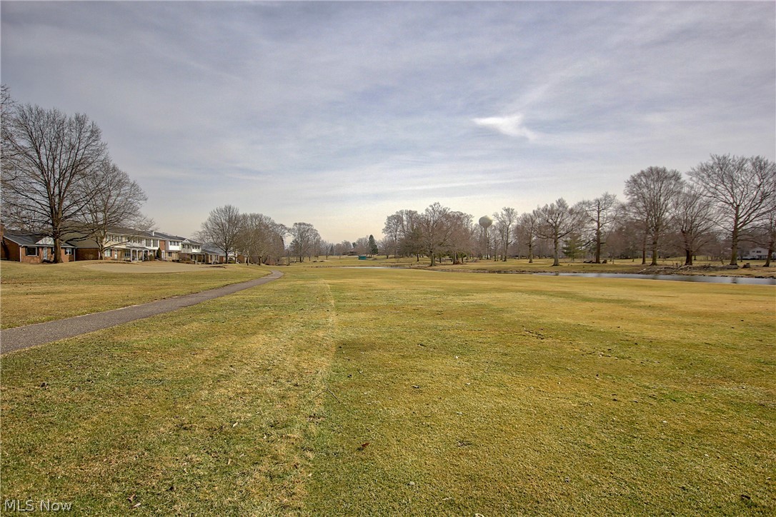 Country Club Twnhs North Condo - Residential