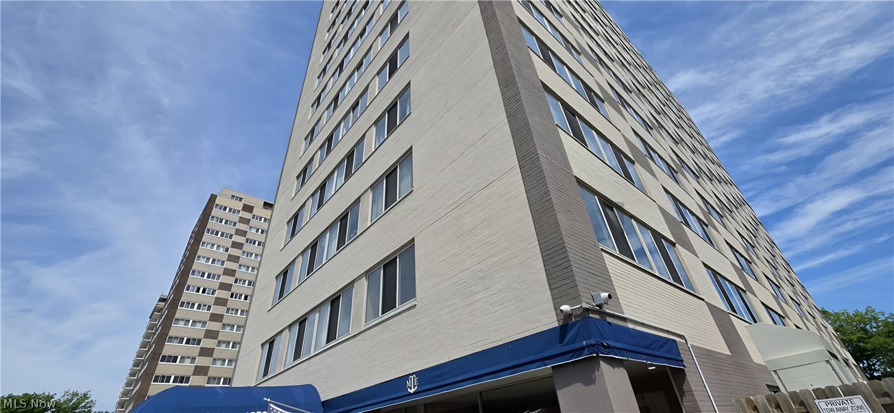 Marine Towers East Condo - Residential
