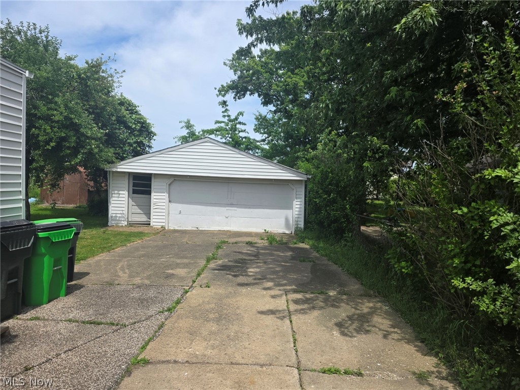 Wickliffe Village 08 - Residential