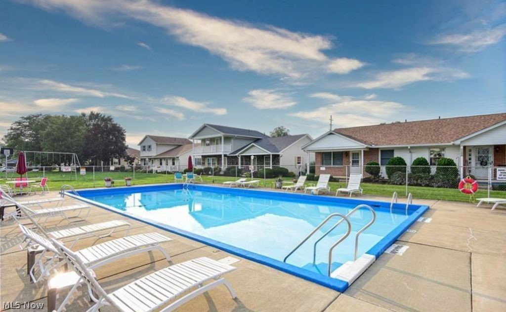 Pembrooke Condo - Residential