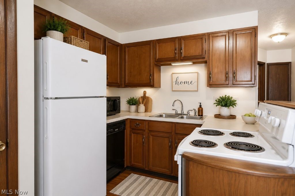 Pembrooke Condo - Residential