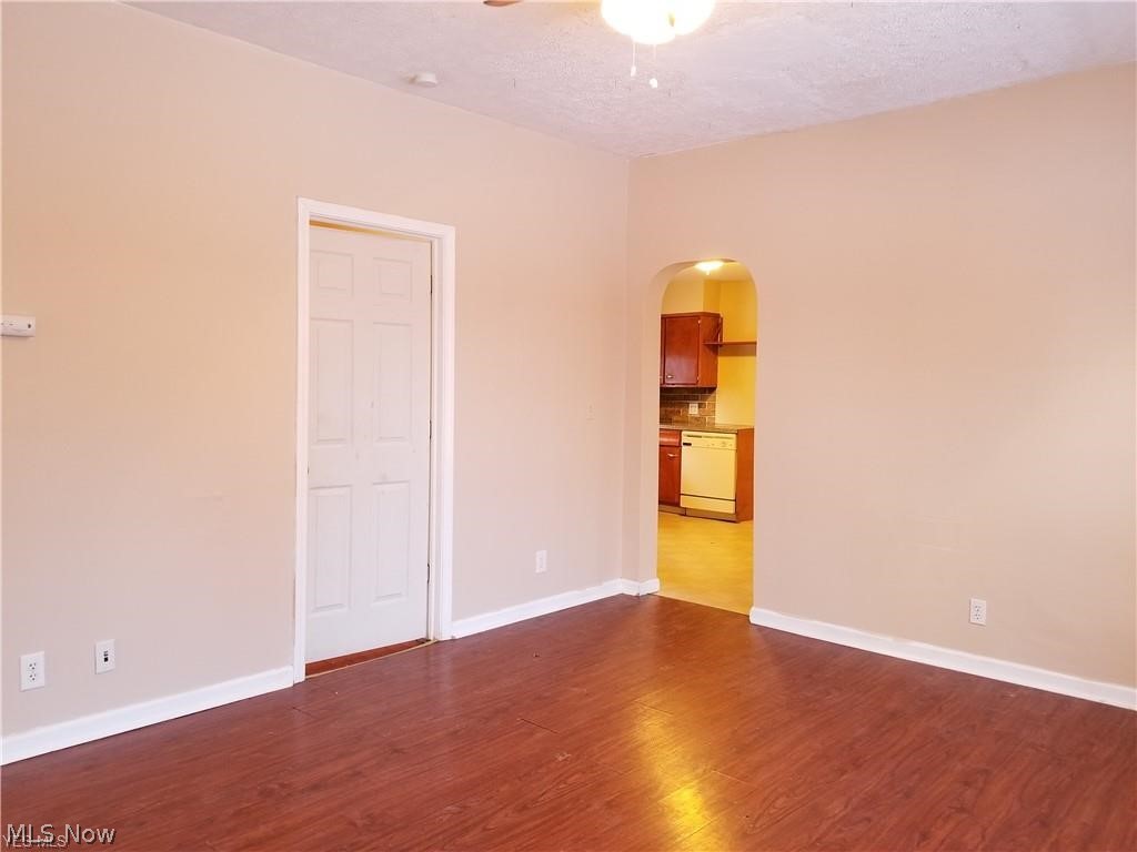 Voris - Residential Lease