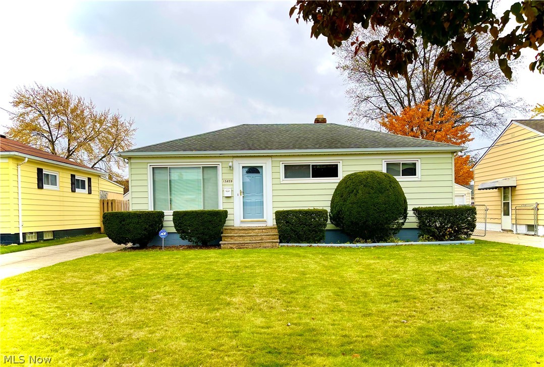 Absolutely immaculately maintained pet free home on just under a quarterly acre awaits you! It features an extra large 4.5 car garage with the ability to hold 5 cars and it even has attic storage!! Gas line and extra 220 volt electric has been run to the garage and is awaiting a connection. The house has newer roof, windows, doors and furnace. The main floor wood trim has been beautifully refinished! The basement rec room is freshly painted has glass block windows and is perfect for entertaining! This beautiful home is city compliant, has great access to 480 and is ready for immediate occupancy! Home warranty included! Do not delay schedule your showing today!