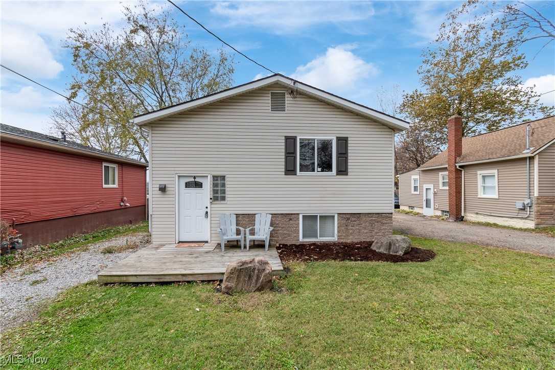 Adorable 3 bedroom 2 bath home located in Springfield TWP!  Upon entering you are greeted by the raised living quarters which include a large living room that opens into the dining room and kitchen.  Off of the kitchen is a full sized deck leading down into the back yard.  On the upper level of the home, there is also a full bathroom and 2 bedrooms. The lower level contains a large owner's suite which contains an adjoining full bath and laundry.  Additional living space/family room is currently being used as a "sports room/man cave". Updates include: new well pump, water softener, pressure tank, HWT, new lighting in bedrooms, and newer shed! Fireplace has never been used by current owner. contingent upon seller finding and closing on a new home of their choice.  Actively looking. See attached quote for repair to fireplace.  Funds will be escrowed for new owner to schedule. Assessment $43.90 surface water management.  Contact your favorite agent to schedule a showing!! Motivated seller!