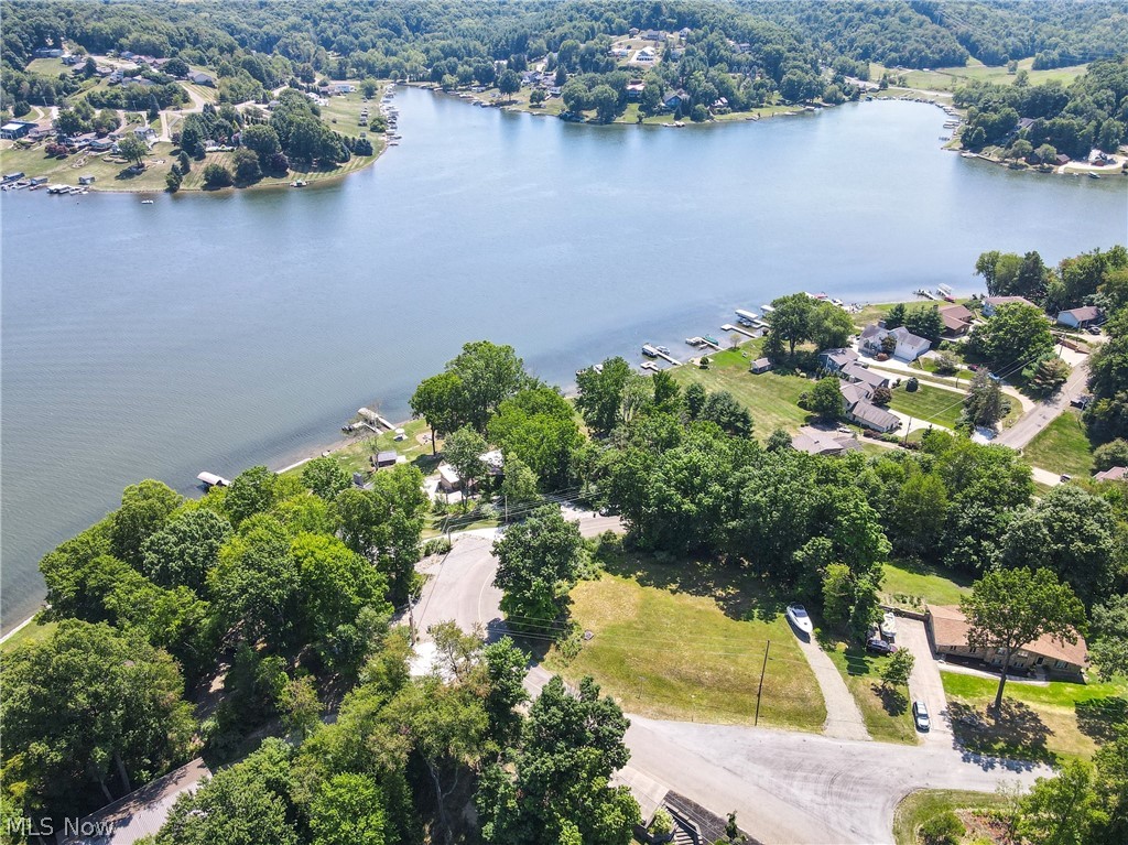 Lake Mohawk - Land