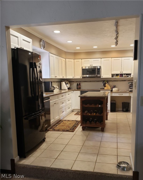 John Larsen Realty Co 02 - Residential