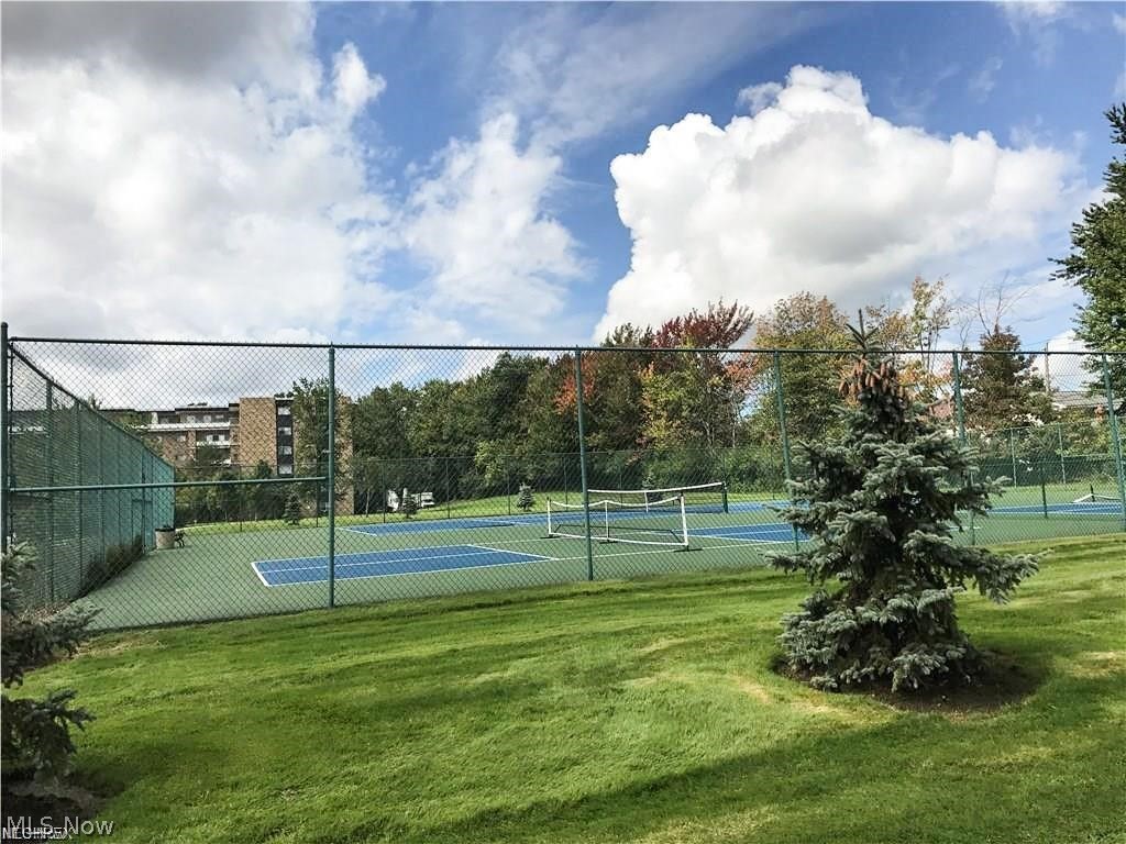 Acacia on the Green - Residential