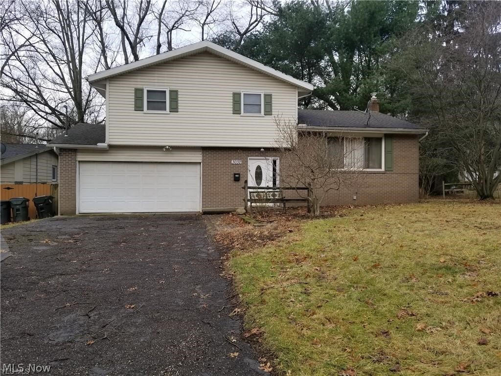 Professionally managed, 24/7 Emergency maintenance line, Online Rent Payments available. 
Credit score of 600+. Below 600 is considered conditional.
Less than 3 items in collections, excluding student loan and medical. More than 3 is considered conditional. 
Monthly income of 2.5 times the amount of the monthly rent.
Thorough and Complete Criminal and Eviction Check.
$50 Non Refundable App Fee for all Adults who will be occupying the property.
Applications can only be completed online.
Typical Security Deposit equivalent to one months rent, pending results of background checks. 
NOT Accepting Section 8 / AMHA Housing Vouchers