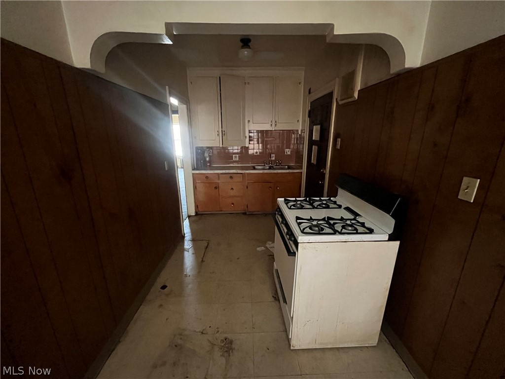 Storer - Commercial Sale