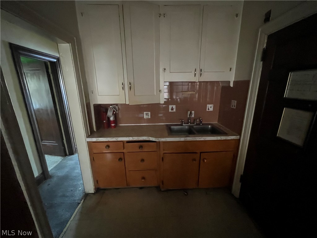 Storer - Commercial Sale