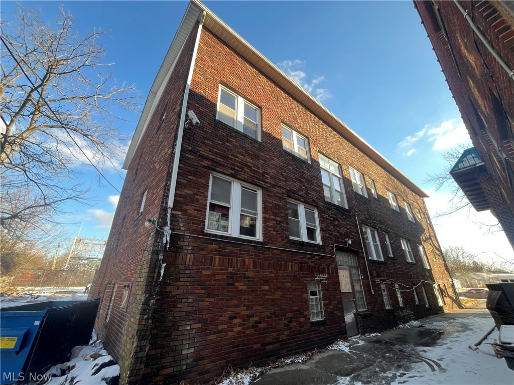 Storer - Commercial Sale