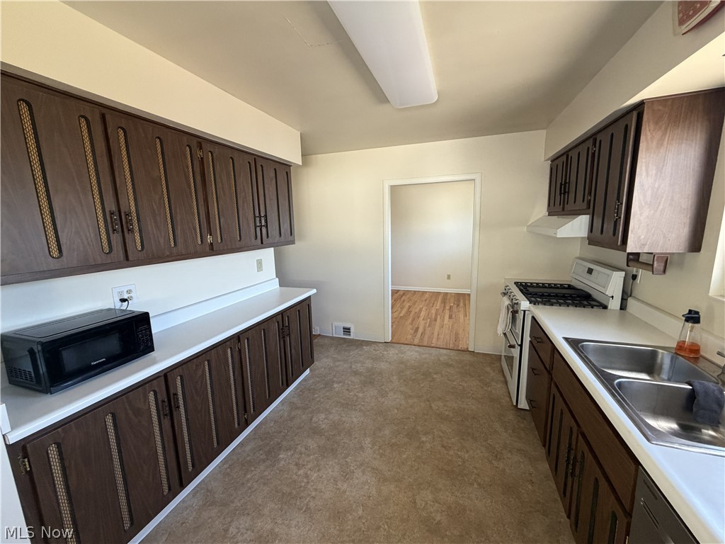Brooklawn Meadows - Residential
