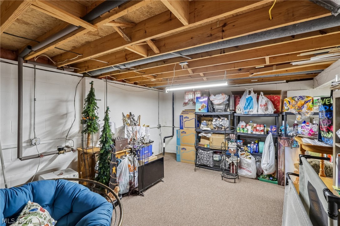 SUSSEX VILLAGE GREEN SUBDIVISION - Residential