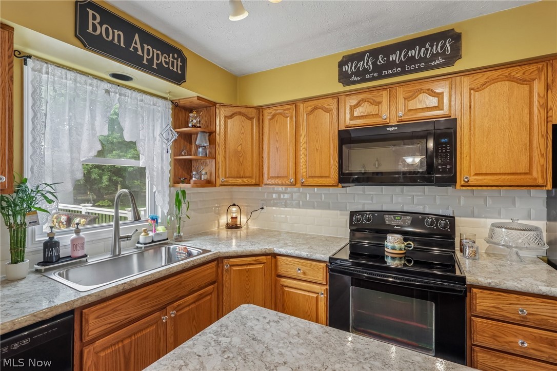 SUSSEX VILLAGE GREEN SUBDIVISION - Residential