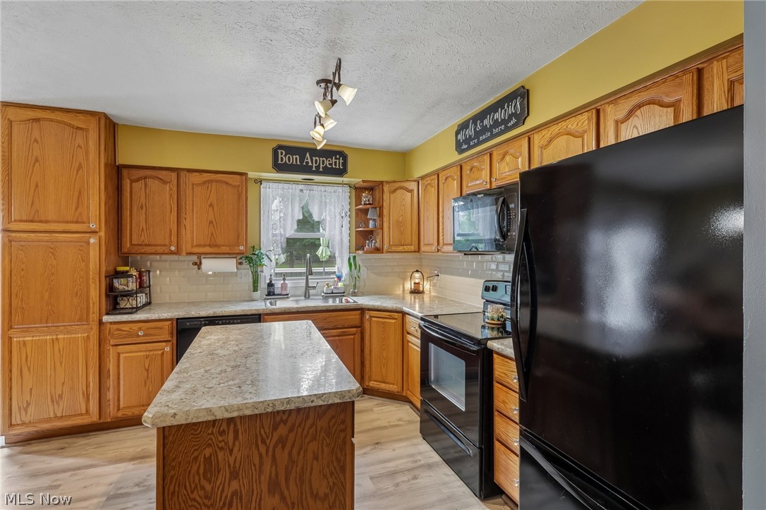 SUSSEX VILLAGE GREEN SUBDIVISION - Residential