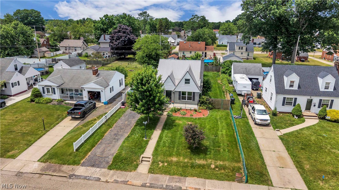 West Manor - Residential