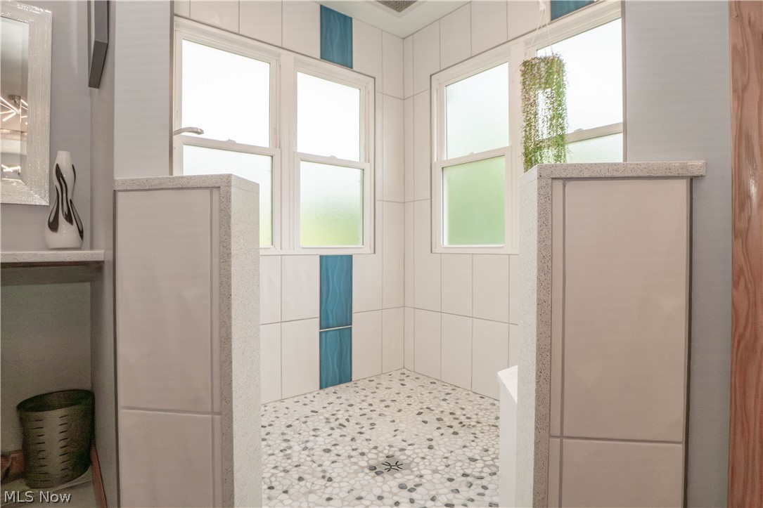P A Rosia - Residential