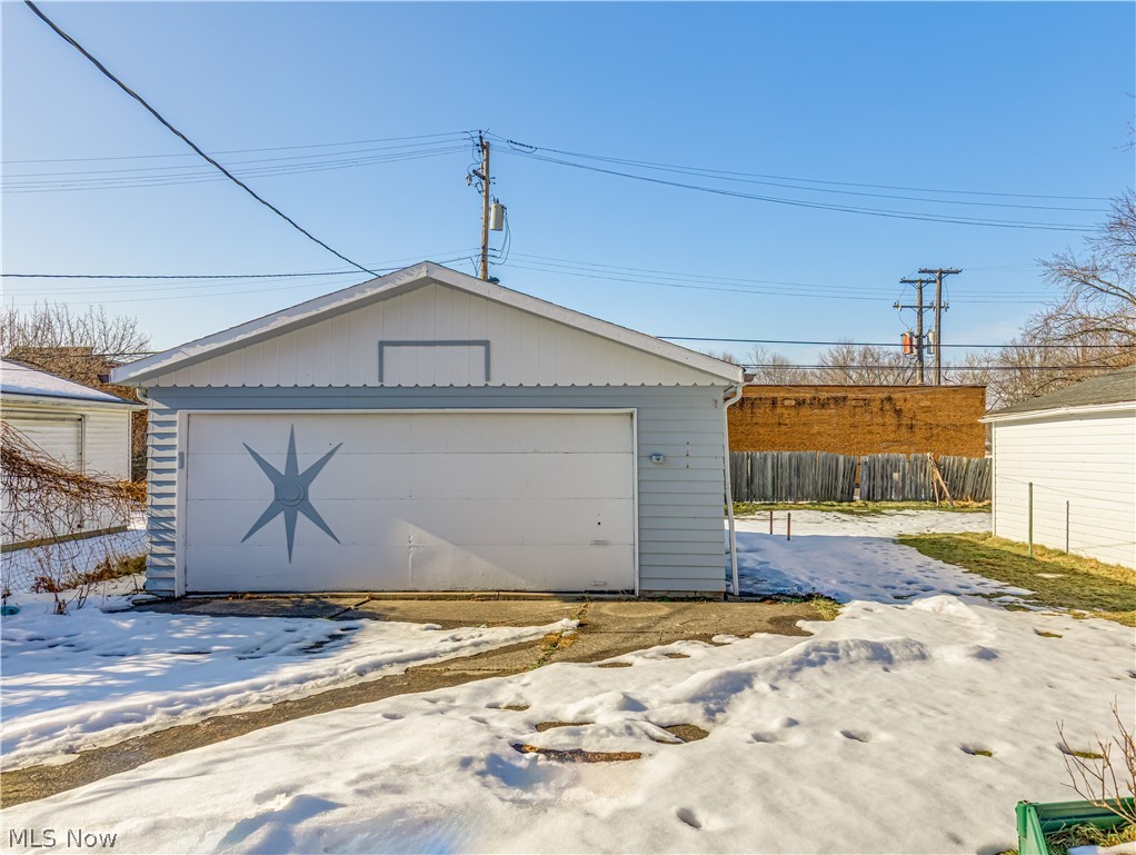 Maple Heights 04 - Residential