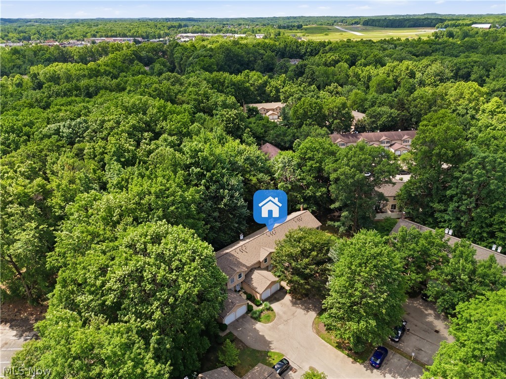 Woodland Lake Condo - Residential