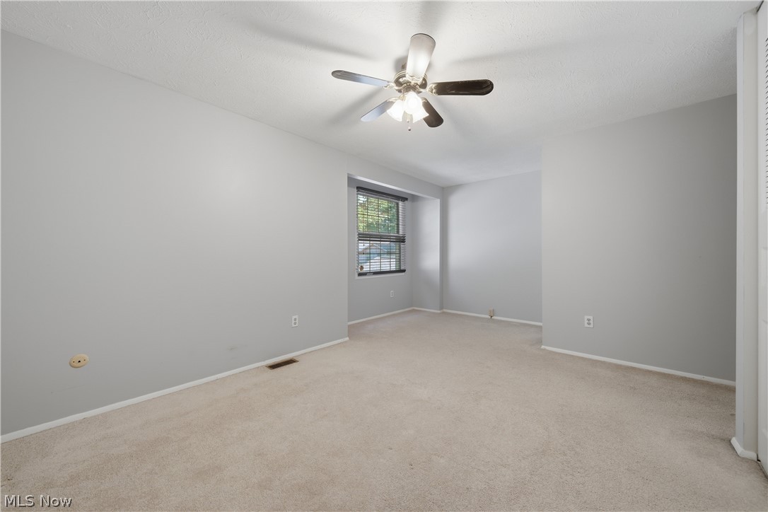 Woodland Lake Condo - Residential