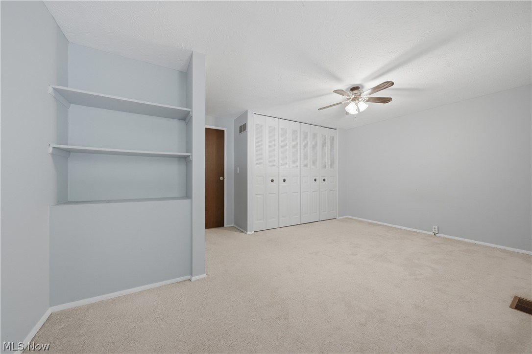 Woodland Lake Condo - Residential