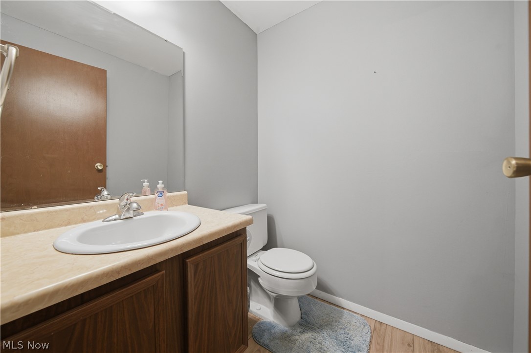 Woodland Lake Condo - Residential