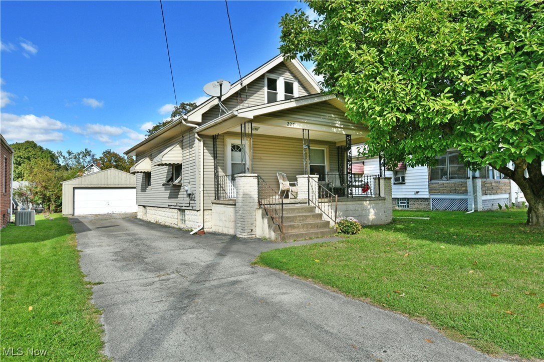 Lyons - Residential