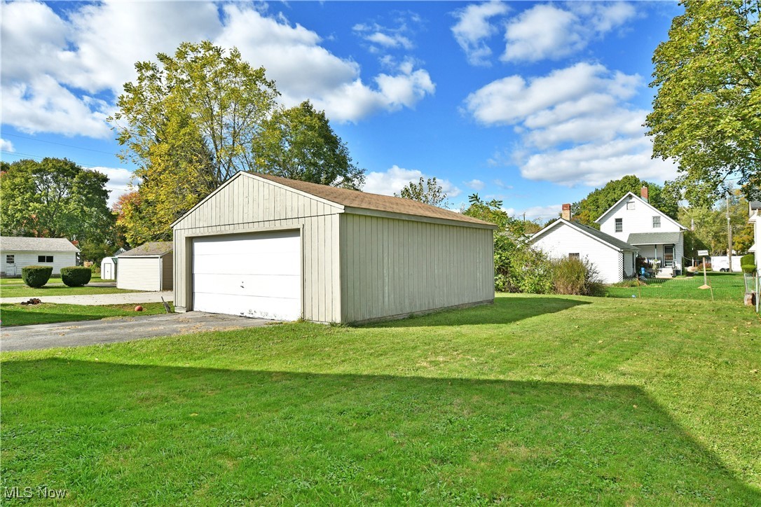 Lyons - Residential