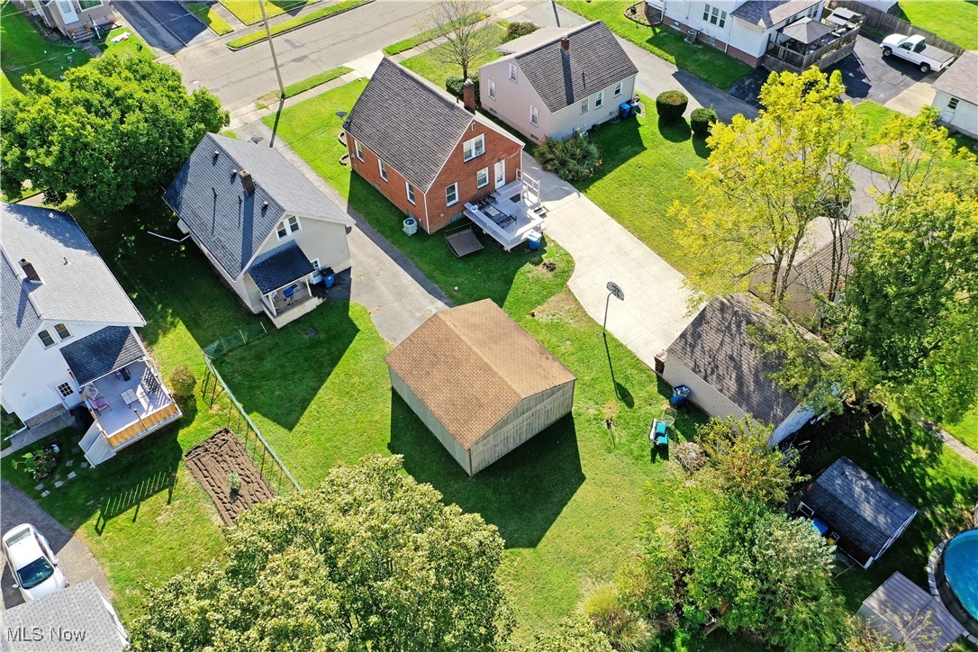 Lyons - Residential