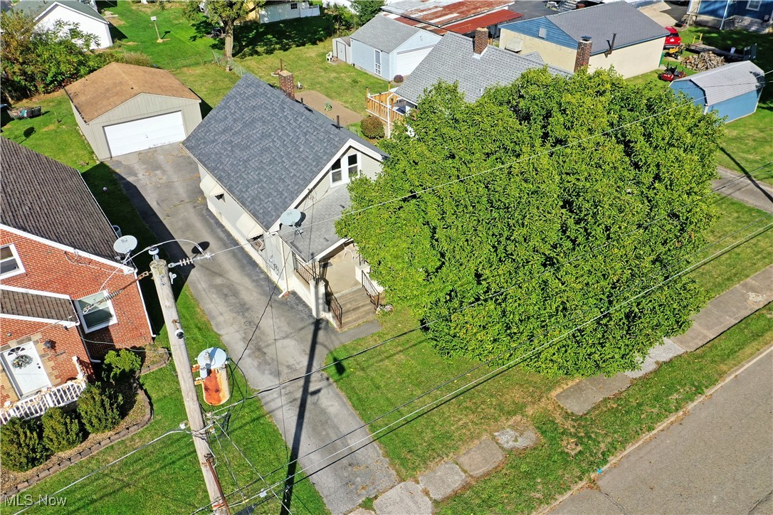 Lyons - Residential