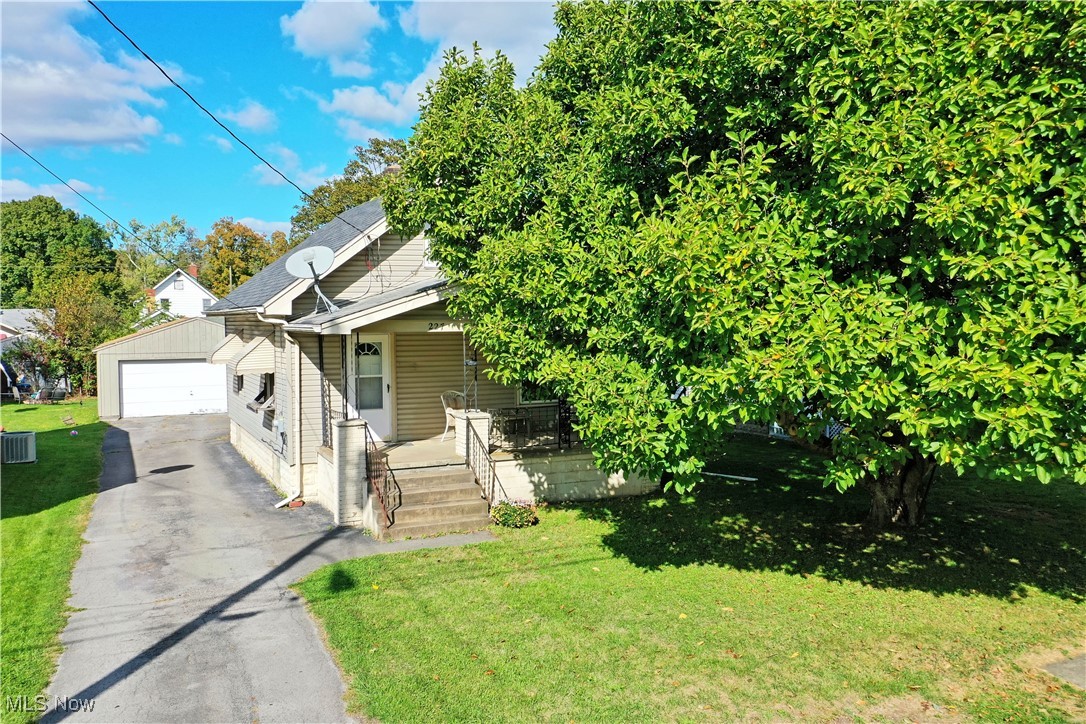Lyons - Residential