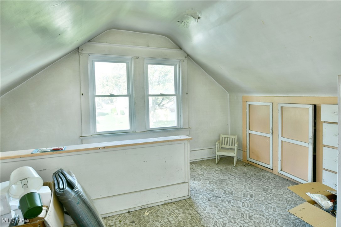 Lyons - Residential