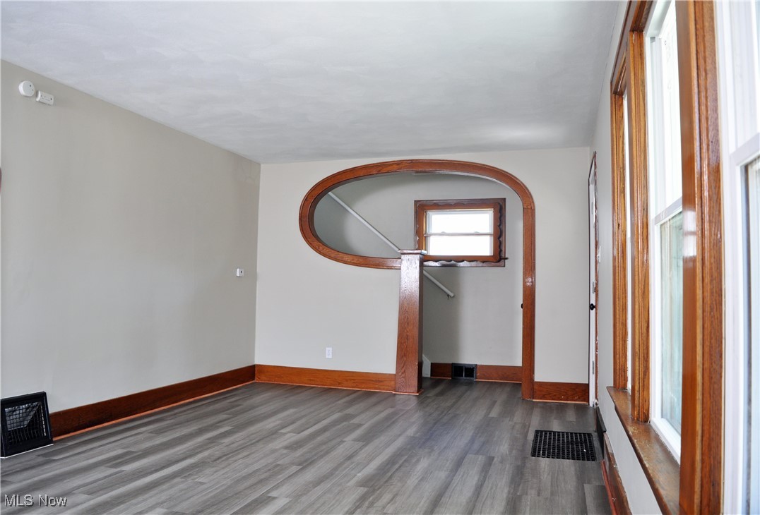 W S Streator Trustees - Residential