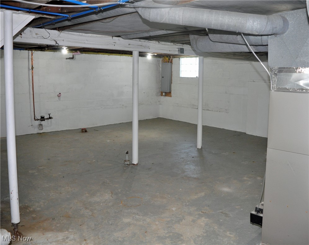 W S Streator Trustees - Residential