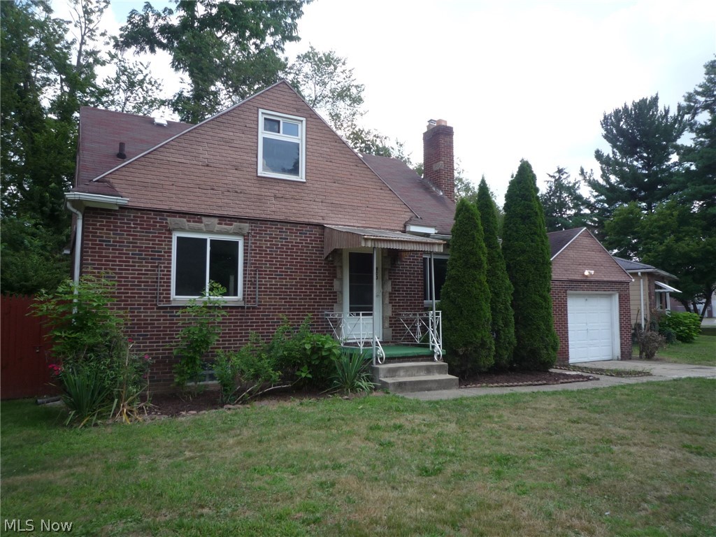 Spacious 3 BR, 2 Bath Brick Cape Cod on Akron's West side.  Very near shopping and restaurants, with great highway access.  Nice backyard and 1 Car Attached Garage.  This is a Fannie Mae HomePath Property.