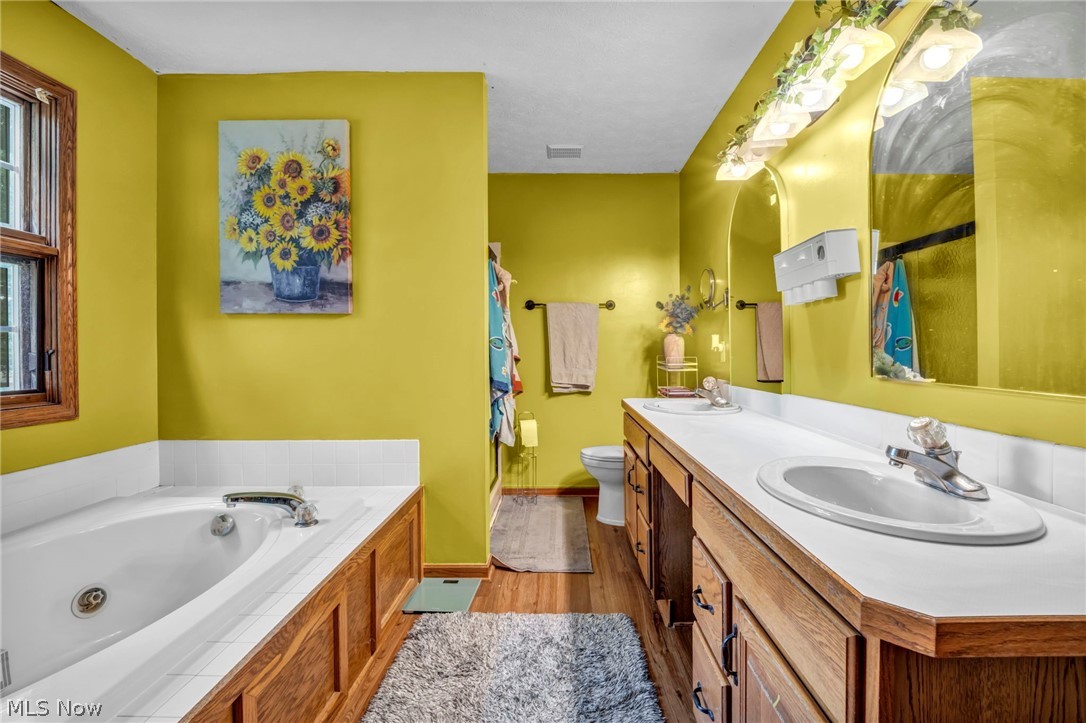 Emerald Woods Estates - Residential