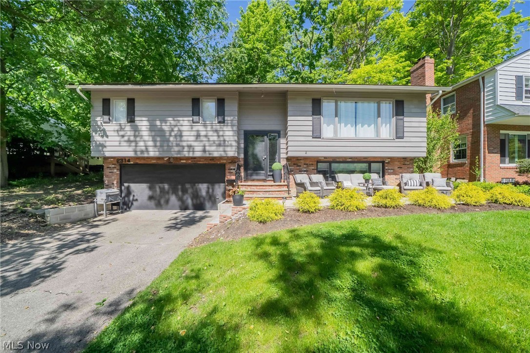 Welcome to this move-in ready gem in the heart of Beachwood, where charm and convenience meet on a tree lined street. From the moment you arrive, the curb appeal sets the tone, with a professionally landscaped front yard and an inviting exterior that makes a lasting first impression. Step inside to discover a thoughtfully designed layout featuring 3 bedrooms and 3 bathrooms. The primary suite offers a private retreat complete with its own ensuite. Downstairs, a large lower level room provides incredible flexibility, ideal as an entertainment space, family room, or playroom. The home hosts a two-car attached garage that adds everyday convenience. The location is simply unbeatable. Enjoy a walkable neighborhood, all just minutes from premier shopping and dining at Beachwood Place and Legacy Village. The house has quick access to I-271 and public transportation.
This is more than a house. It is a place to call home. Schedule your private showing today and experience all this exceptional property has to offer.