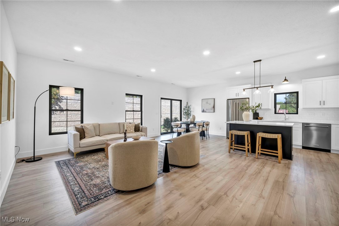 Bank/Bereas Companys Propose - Residential